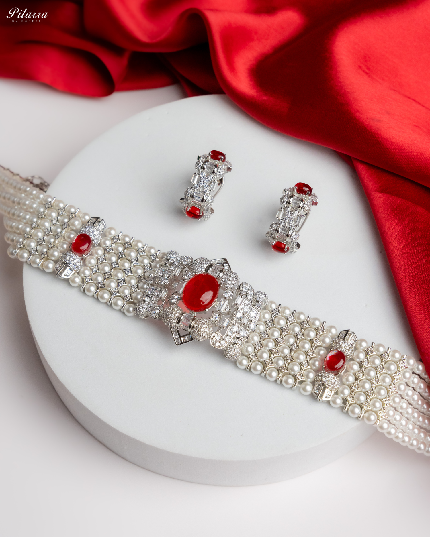 Red Carved Doublet and Pearl Choker_Main Image