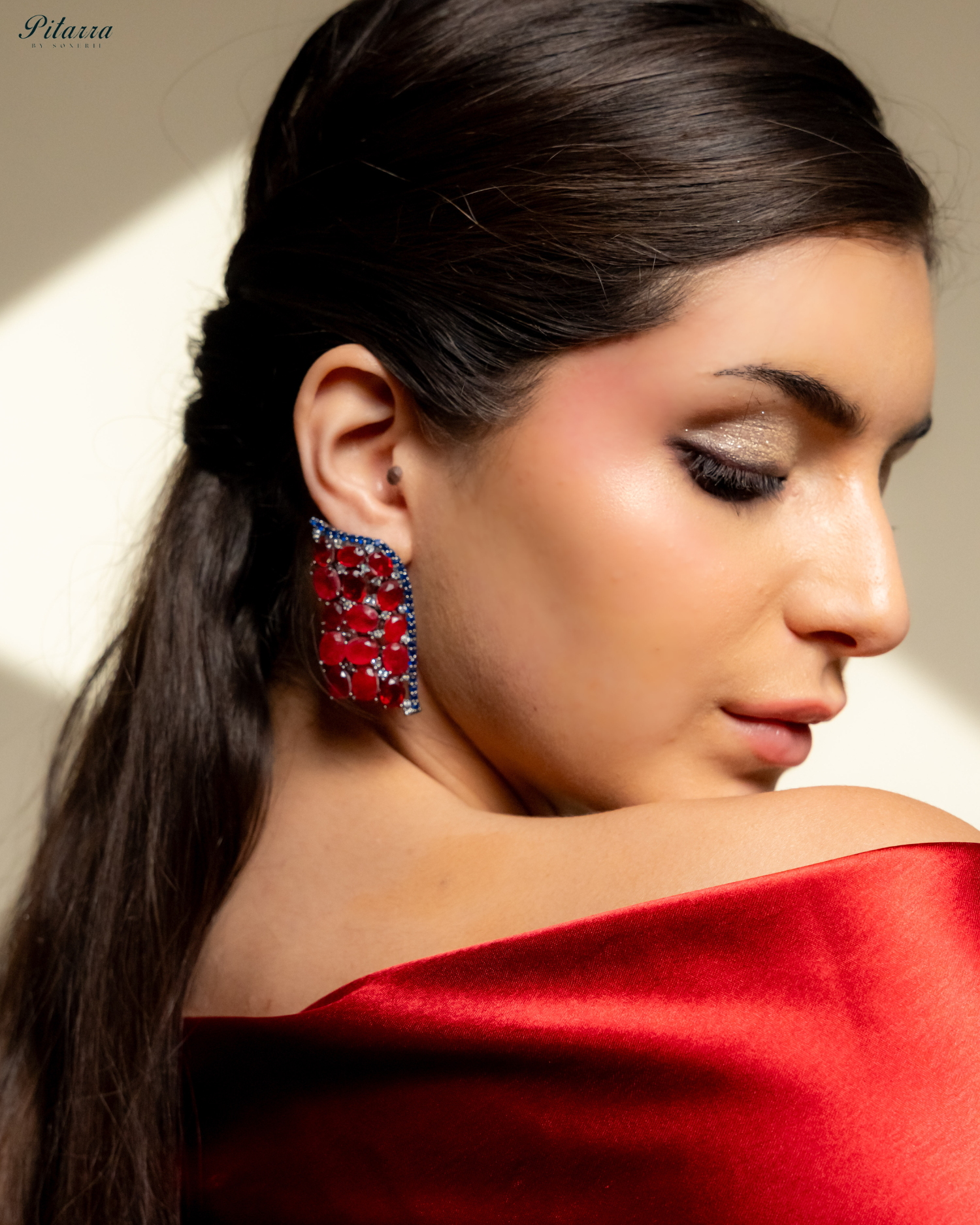 Red Crystal CZ Stud Earrings_Right Angle