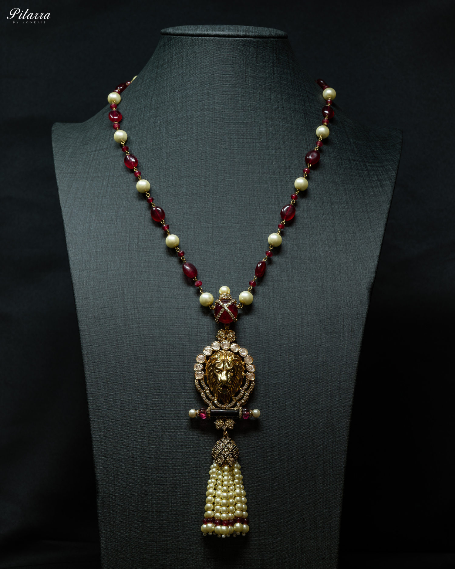 Red Polki Kundan Pendant Necklace Set_Front Image