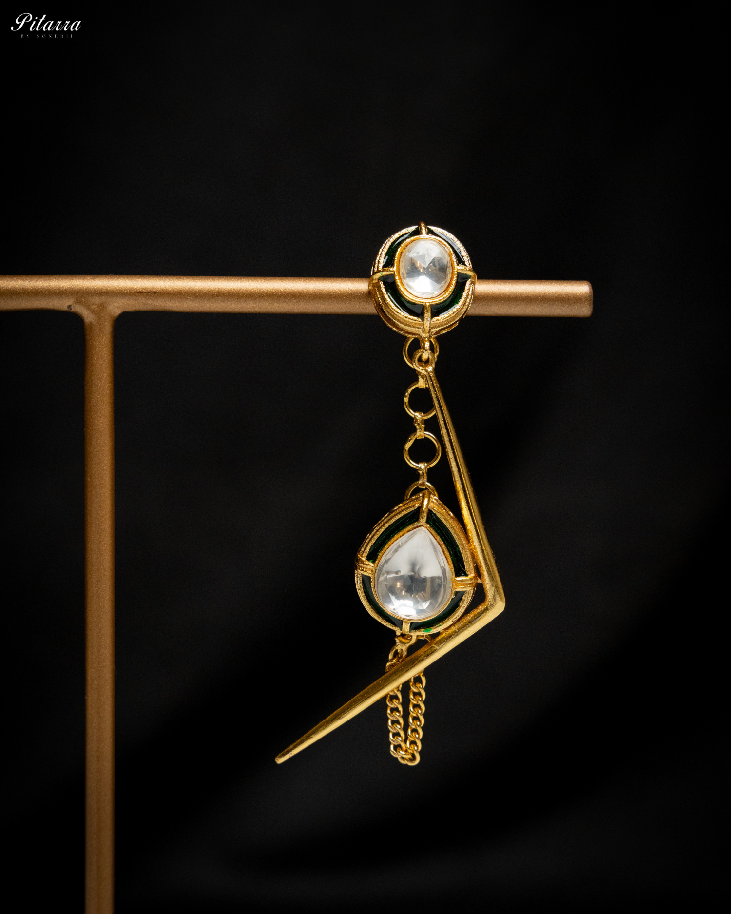 Stylish Long Hanging Golden Drop Earring_Zoom Earrings