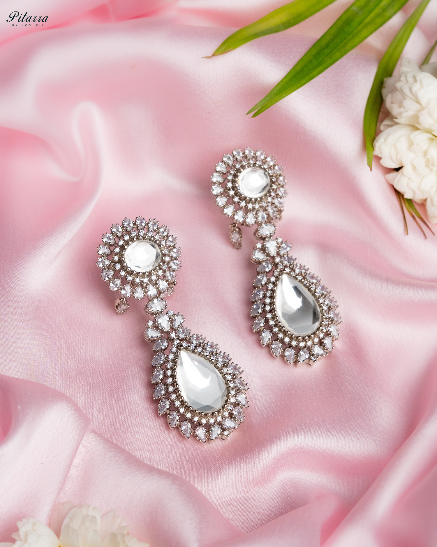 White Dangler Drop  Polki Earrings Set_Main Image