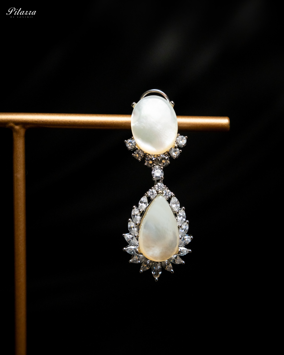 White Finish Zircon Silver Necklace Set_Zoom Earrings