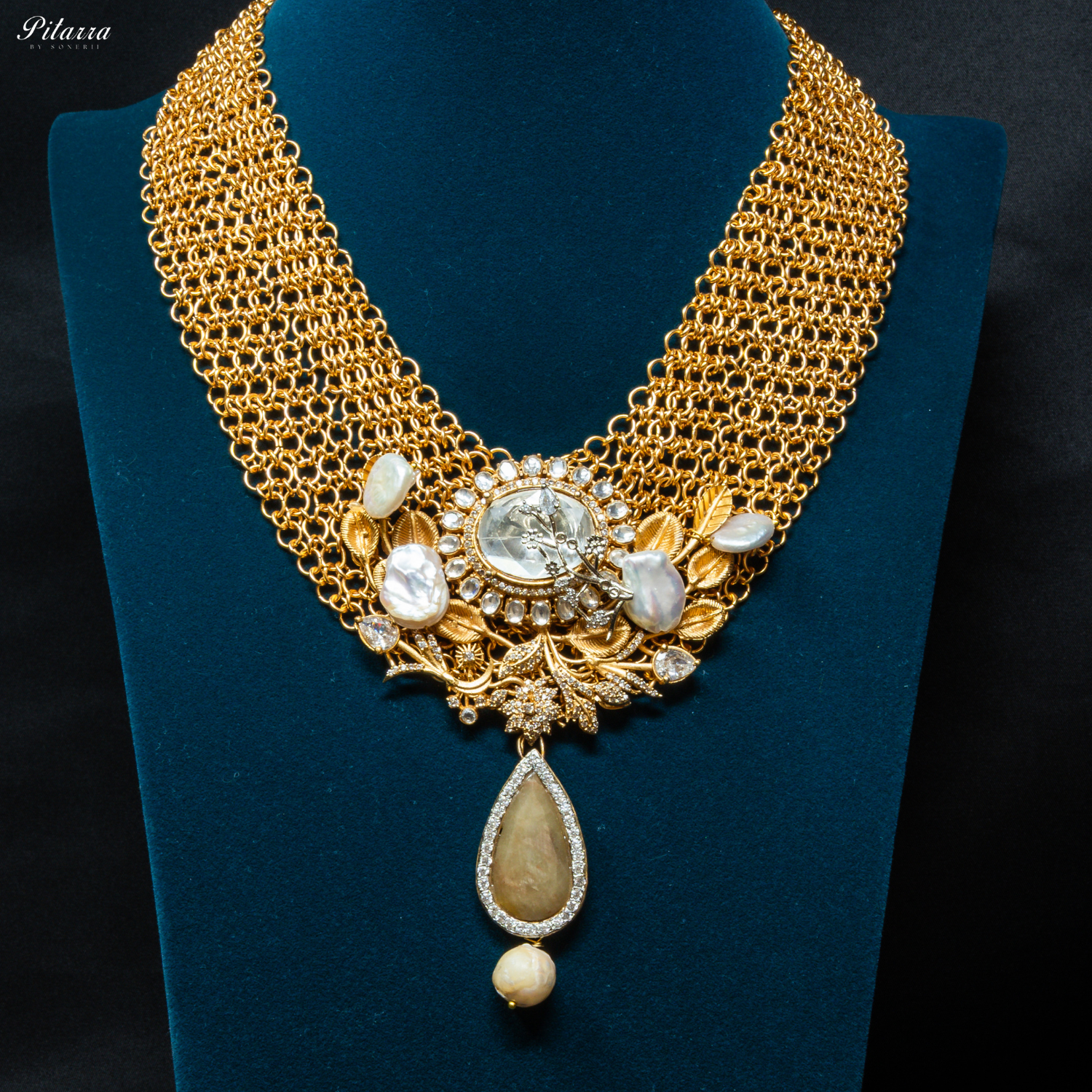 White_Stone_Antique_Gold_Rajwadi_Haar_Set_Front_Image