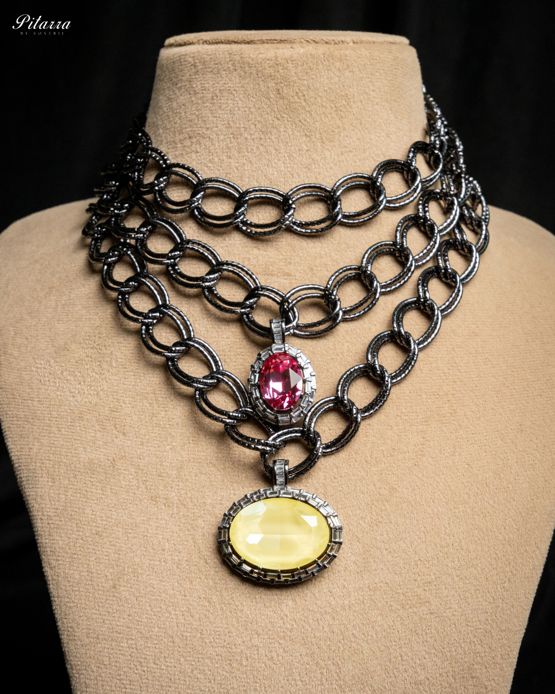 Yellow_Statement_Pendant_Chain_Choker_Necklace
