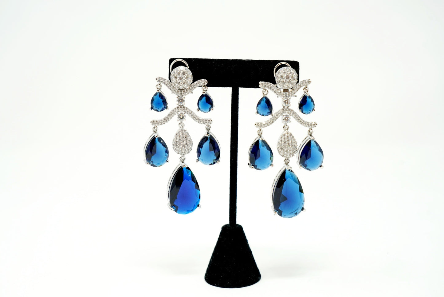 Waterdrop Shiny Crystal Dangle Earrings